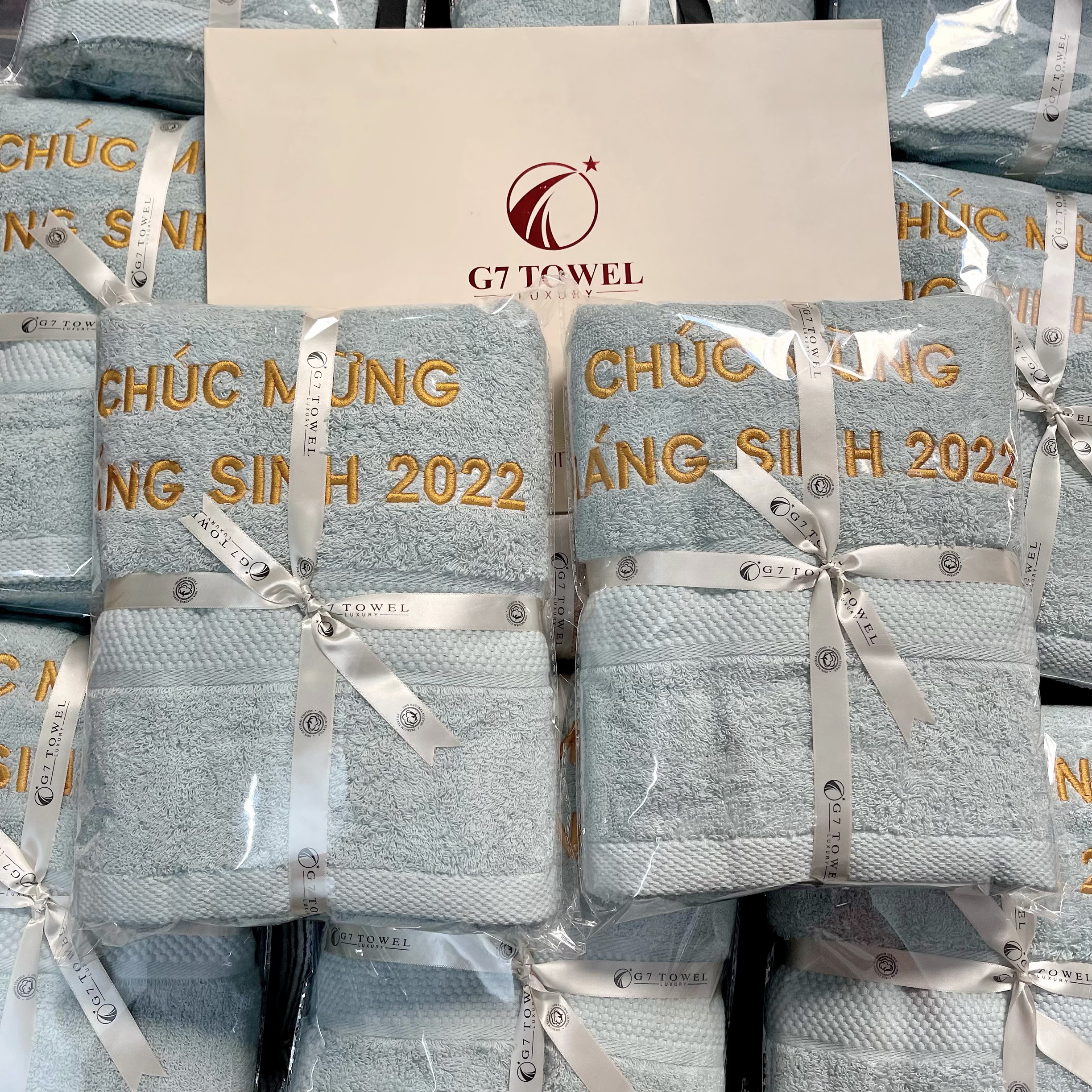 Khăn thêu quà tặng G7-G10 gồm 1 khăn tắm cotton 60x120cm +túi/ hộp. - Ảnh 7