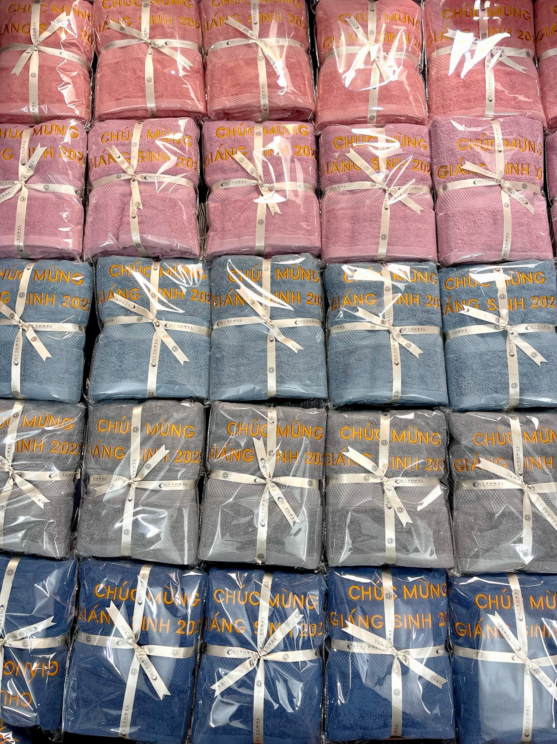 Khăn thêu quà tặng G7-G10 gồm 1 khăn tắm cotton 60x120cm +túi/ hộp. - Ảnh 6